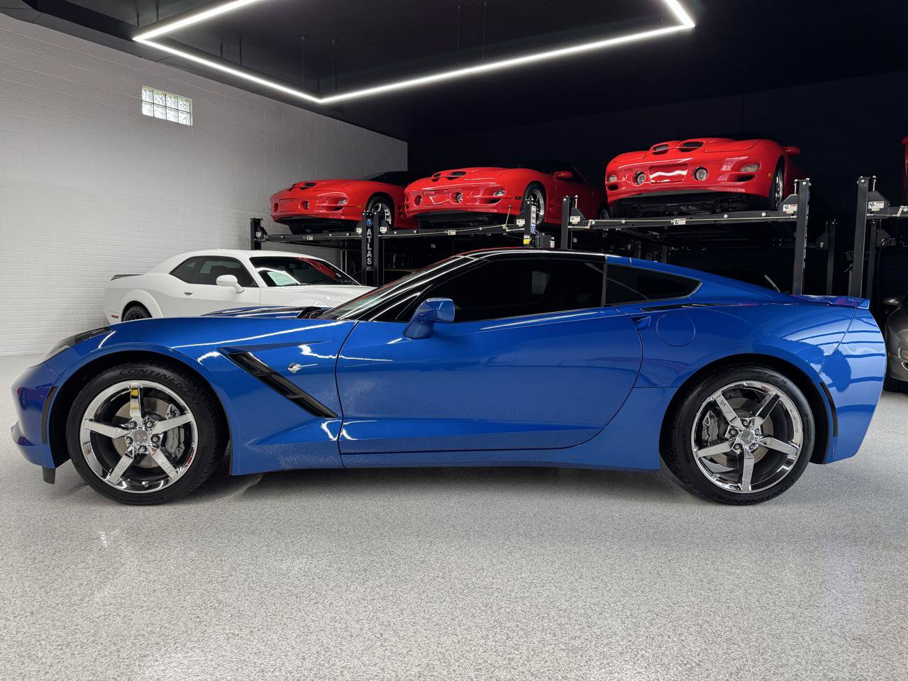 Used 2014 Chevrolet Corvette Stingray Coupe w/ 2LT Preferred Equipment Group RWD image 8