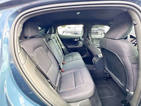 Used 2022 Polestar Polestar 2 image 27