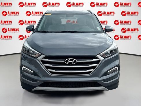 Used 2017 Hyundai Tucson Sport FWD image 2