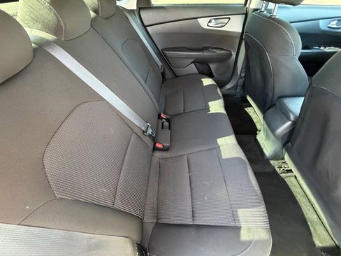 Certified 2021 Kia Forte LXS FWD image 12