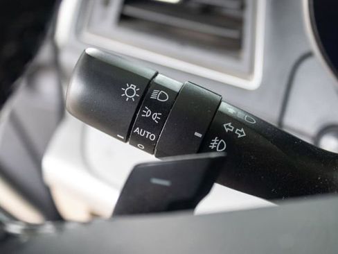 Used 2017 Subaru Outback 2.5i Premium image 14