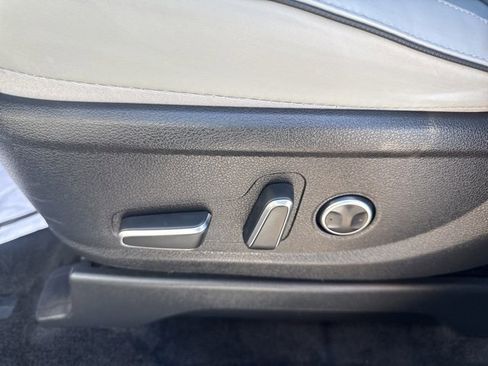 Used 2025 Hyundai Palisade SEL image 16