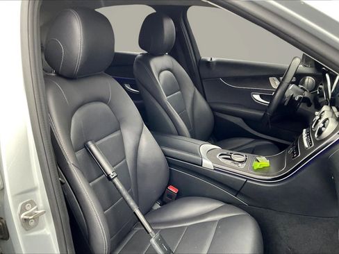 Used 2021 Mercedes-Benz C 300 Sedan w/ Premium Package image 7