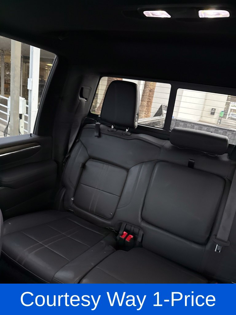 Used 2024 Chevrolet Silverado 3500 High Country AWD/4WD image 12