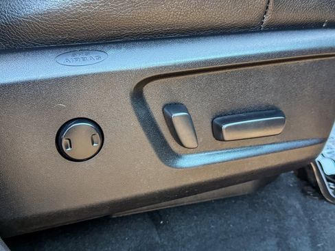 Used 2020 Toyota Tundra Limited w/ Limited Premium Package image 11