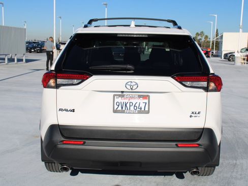 Certified 2025 Toyota RAV4 XLE image 4