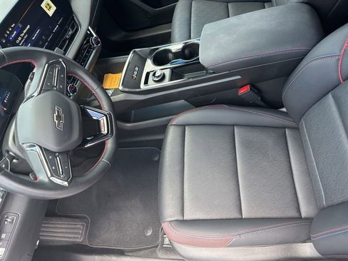 Used 2025 Chevrolet Equinox RS w/ Safety and Technology Package FWD image 15