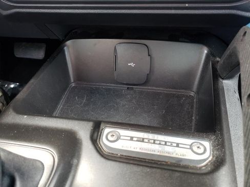 Used 2022 Ford Bronco Wildtrak image 28