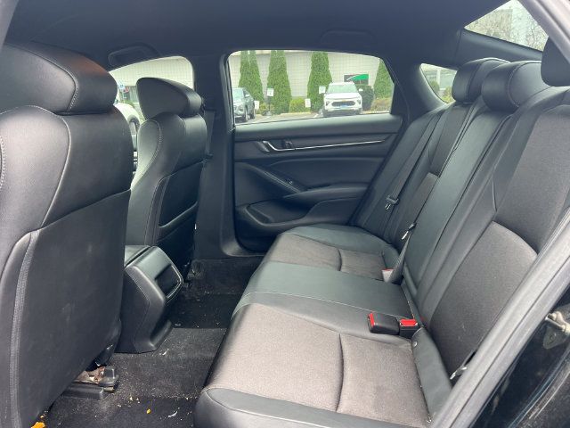 Used 2019 Honda Accord Sport image 4