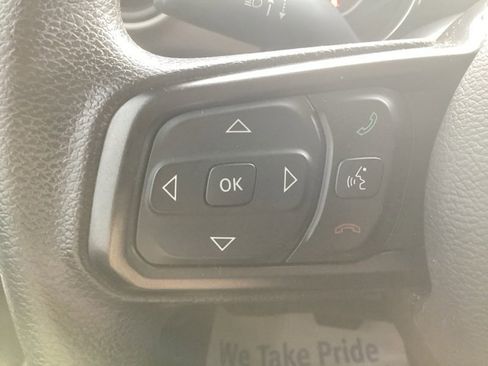 Used 2018 Jeep Wrangler Unlimited Sport image 24