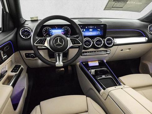 New 2026 Mercedes-Benz GLB 250 4MATIC image 20