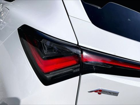 Certified 2025 Acura ADX A-Spec FWD image 29