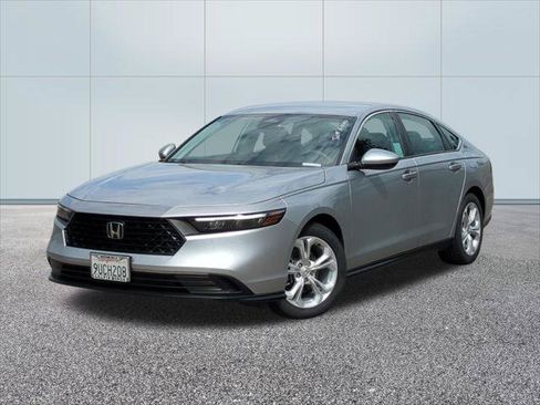 Certified 2025 Honda Accord LX image 1