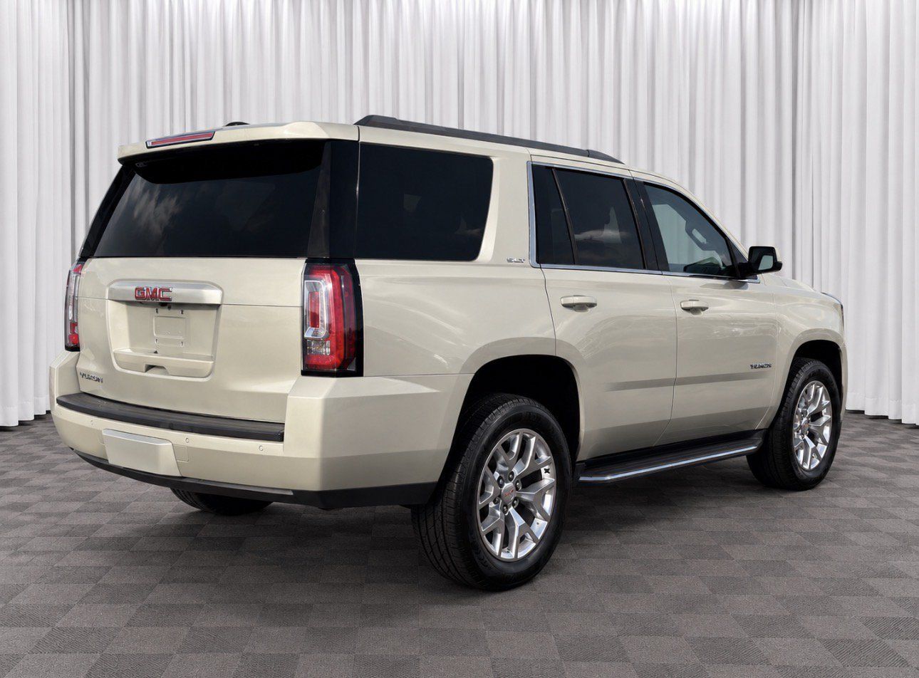Used 2016 GMC Yukon SLE RWD image 3