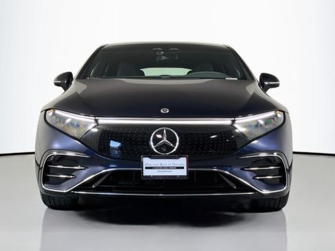 Certified 2022 Mercedes-Benz EQS 580 4MATIC Sedan image 2