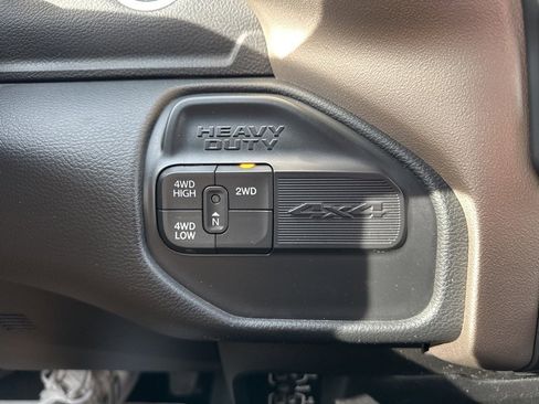 Used 2019 RAM 2500 Laramie image 72