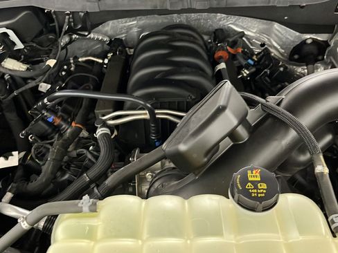 Used 2022 Ford F150 XLT w/ Equipment Group 302A High AWD/4WD image 25