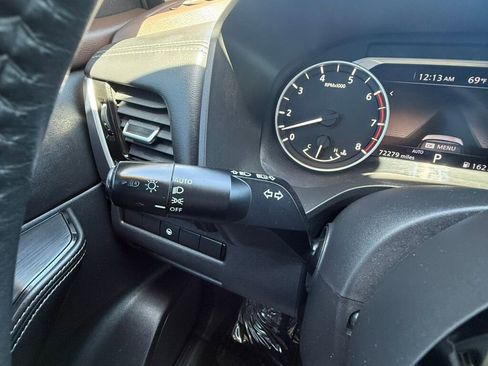 Used 2021 Nissan Rogue SV w/ Premium Package image 28