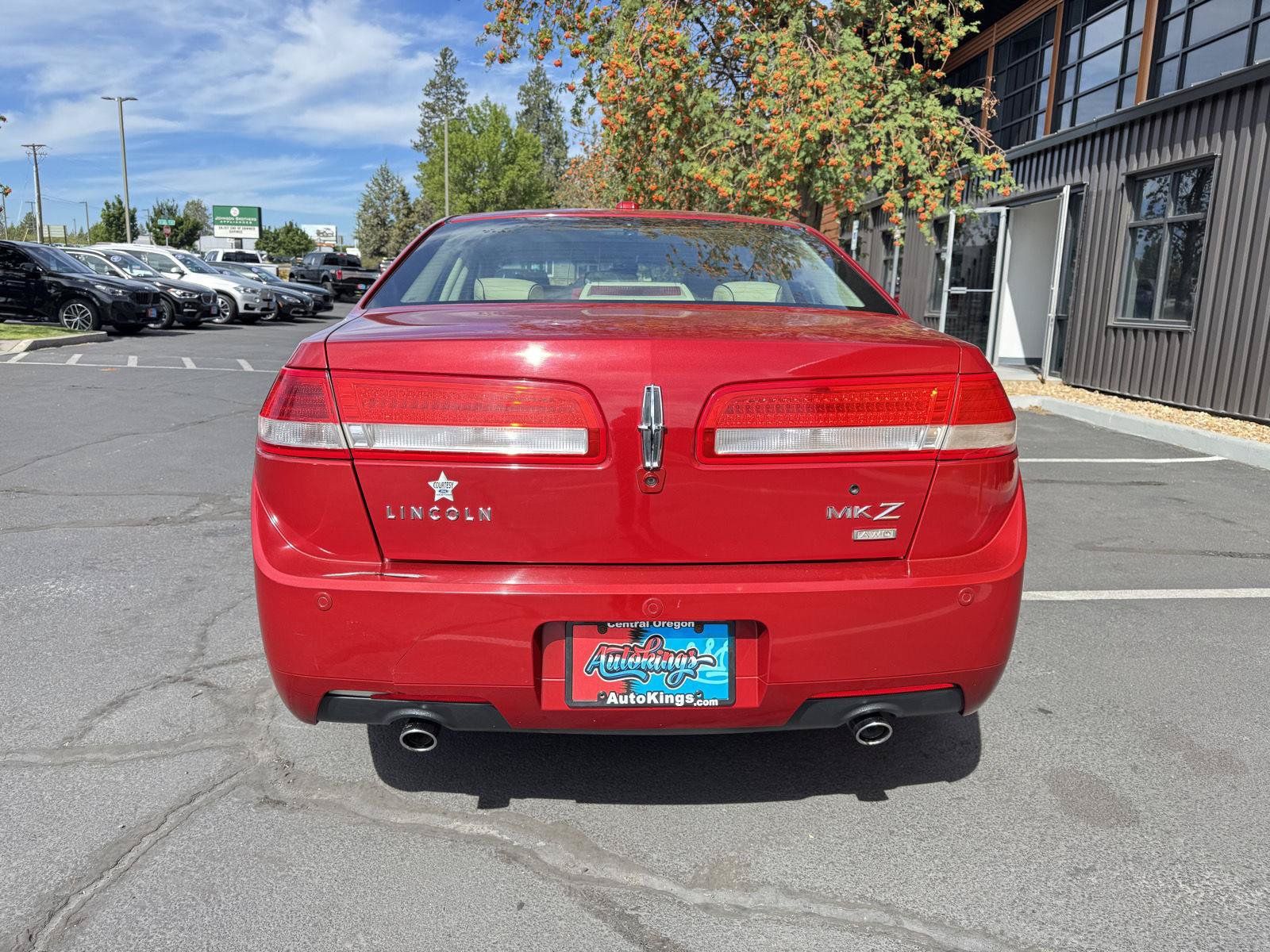 Used 2010 Lincoln MKZ AWD image 4