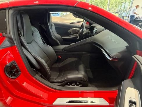 Used 2021 Chevrolet Corvette Stingray Preferred Cpe w/ Battery Protection Package RWD image 32