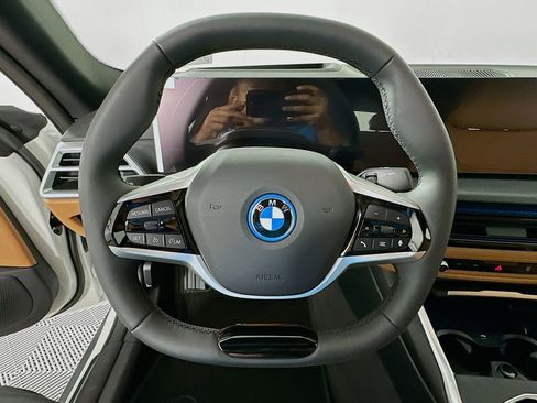 New 2026 BMW i4 xDrive40i w/ Premium Package image 10