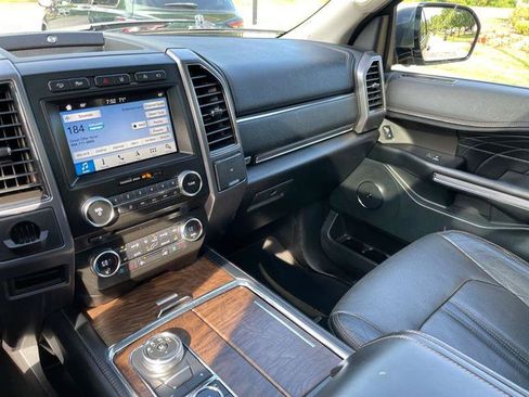 Used 2018 Ford Expedition Max Platinum AWD/4WD image 79
