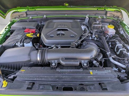 Used 2025 Jeep Wrangler Unlimited Rubicon image 22