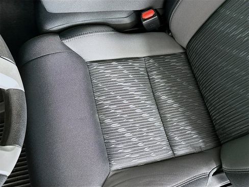 Used 2020 Toyota Tundra SR5 image 19