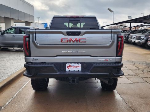 New 2026 GMC Sierra 2500 AT4X image 4