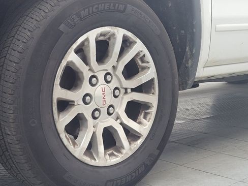 Used 2018 GMC Sierra 1500 SLE w/ SLE Value Package AWD/4WD image 31
