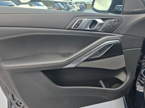 New 2026 BMW X6 xDrive40i w/ Executive Package image 35
