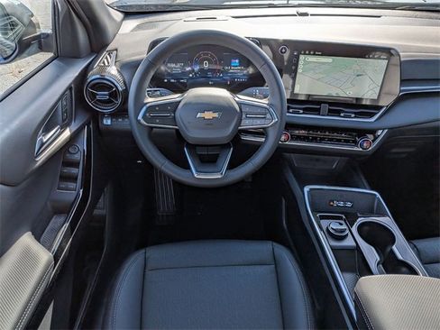 New 2026 Chevrolet Equinox LT w/ Convenience Package II image 30