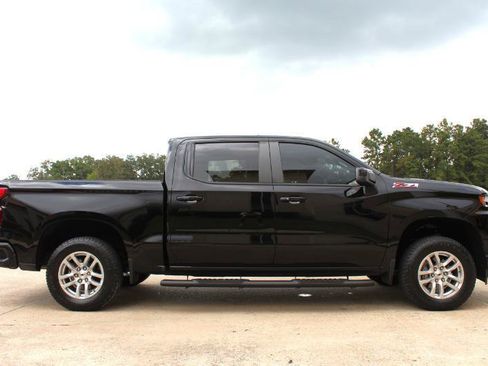 Used 2021 Chevrolet Silverado 1500 RST AWD/4WD image 19