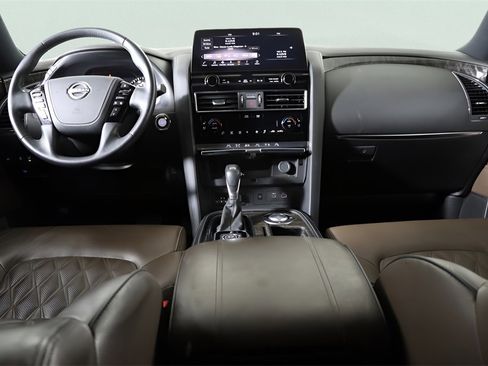 Used 2024 Nissan Armada Platinum w/ Captain's Chairs Package image 16