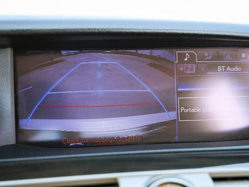 Used 2013 Lexus LS 460 w/ Comfort Pkg image 11