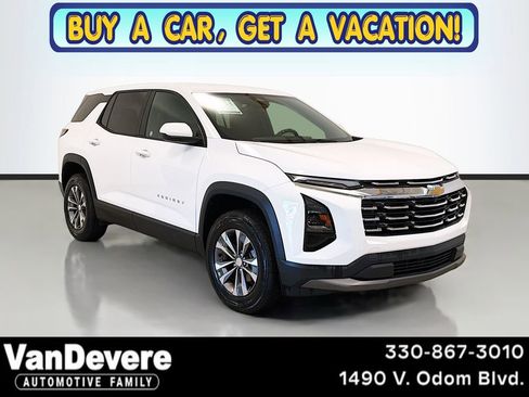 Used 2026 Chevrolet Equinox LT FWD image 1