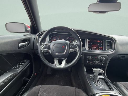 Used 2015 Dodge Charger R/T RWD image 11
