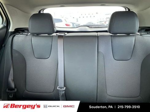 Certified 2023 Buick Encore GX Preferred w/ Cold Weather Comfort Package image 24