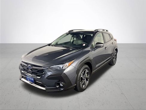 Used 2024 Subaru Crosstrek 2.0i Premium image 2