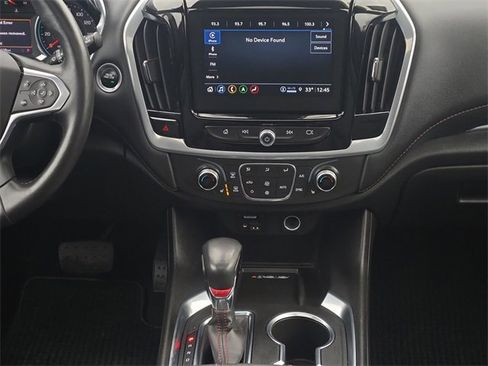 Used 2022 Chevrolet Traverse RS image 20
