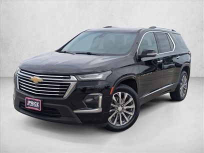 Used 2023 Chevrolet Traverse Premier