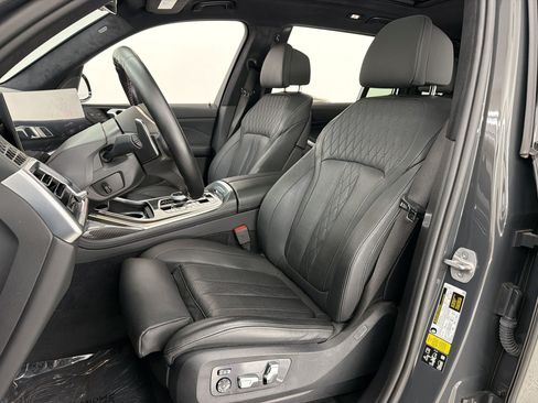 Certified 2024 BMW X7 M60i w/ Executive Package AWD/4WD image 30