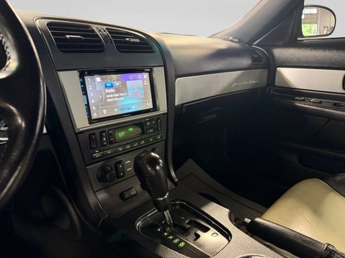 Used 2003 Ford Thunderbird RWD image 19