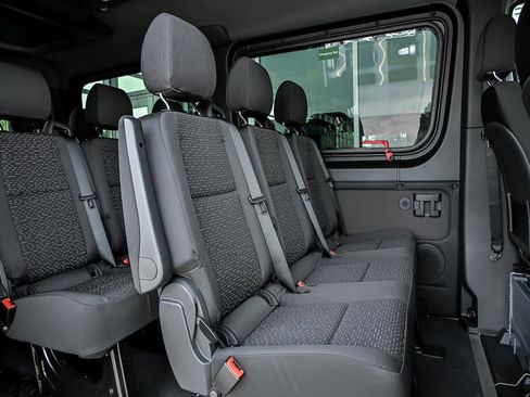 New 2025 Mercedes-Benz Sprinter 2500 image 6