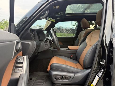 Certified 2025 Lexus GX 550 w/ Accessory Package (2T) AWD/4WD image 25