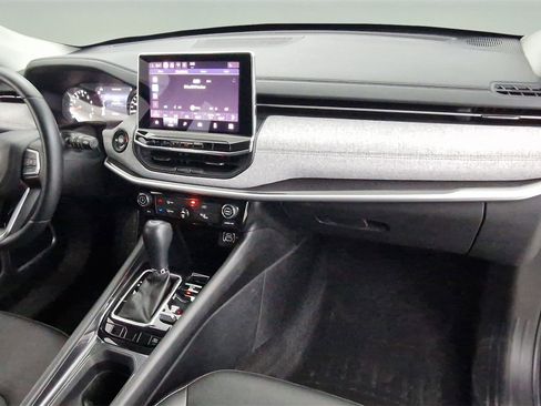 Used 2022 Jeep Compass Latitude image 25