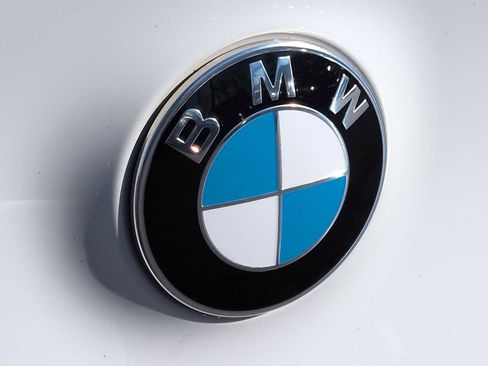 Used 2025 BMW X3 M50 w/ Premium Package image 12