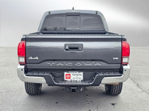 Used 2021 Toyota Tacoma SR5 image 4