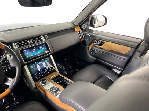 Used 2020 Land Rover Range Rover Autobiography image 23