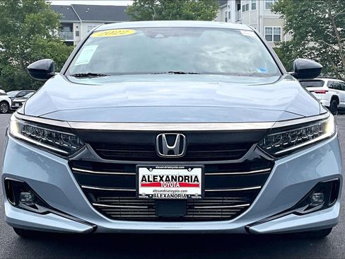 Used 2022 Honda Accord Sport image 3